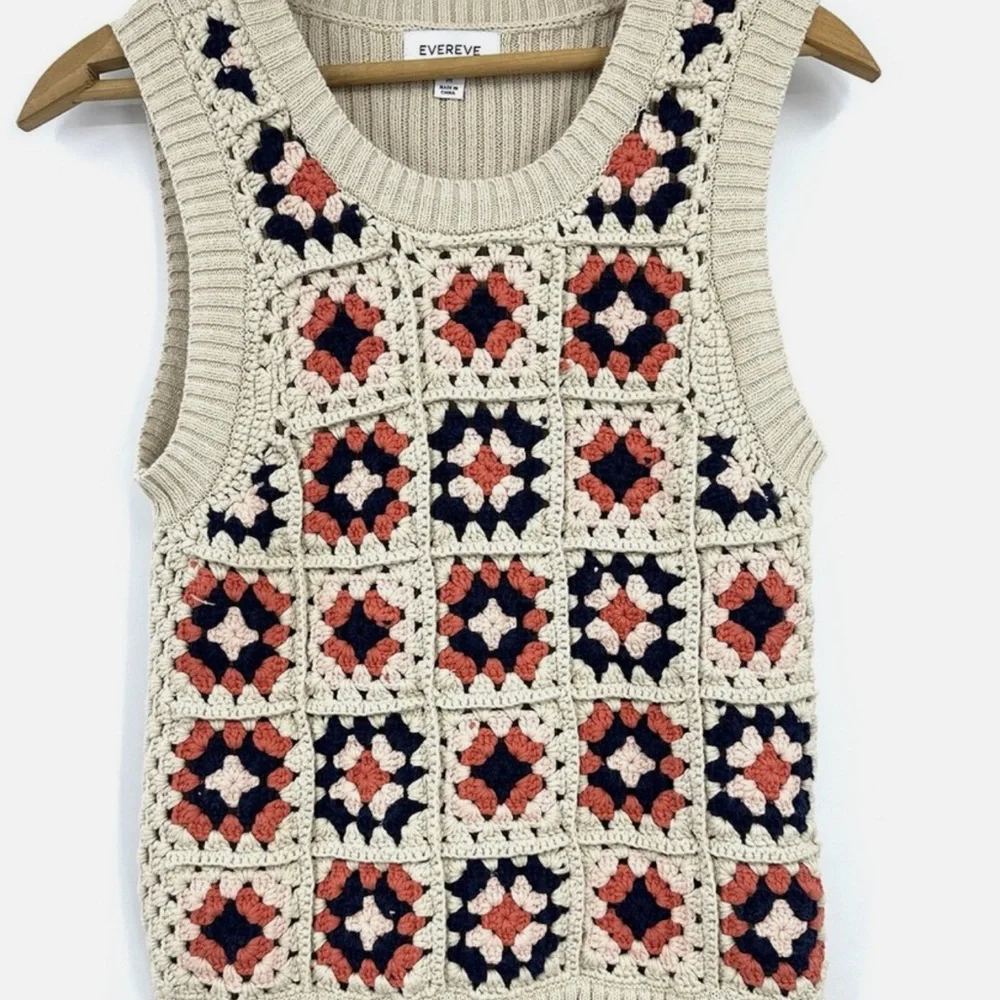 Evereve Tia Crochet Sweater Tank